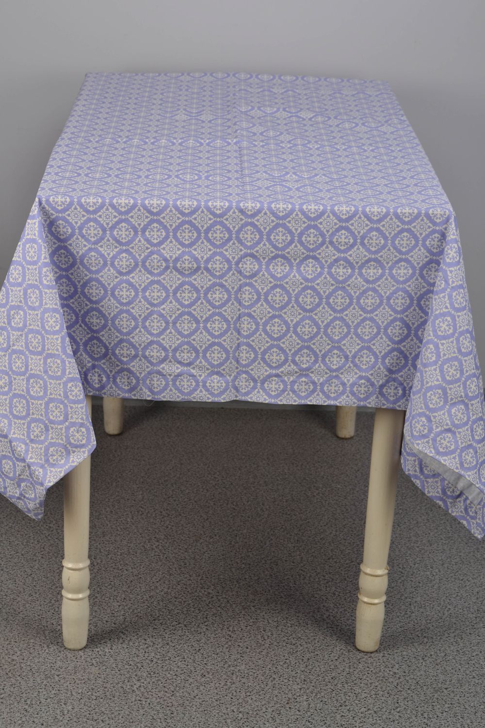 Handgemachte Tischdecke aus Stoff mit Muster hellblau
 foto 2