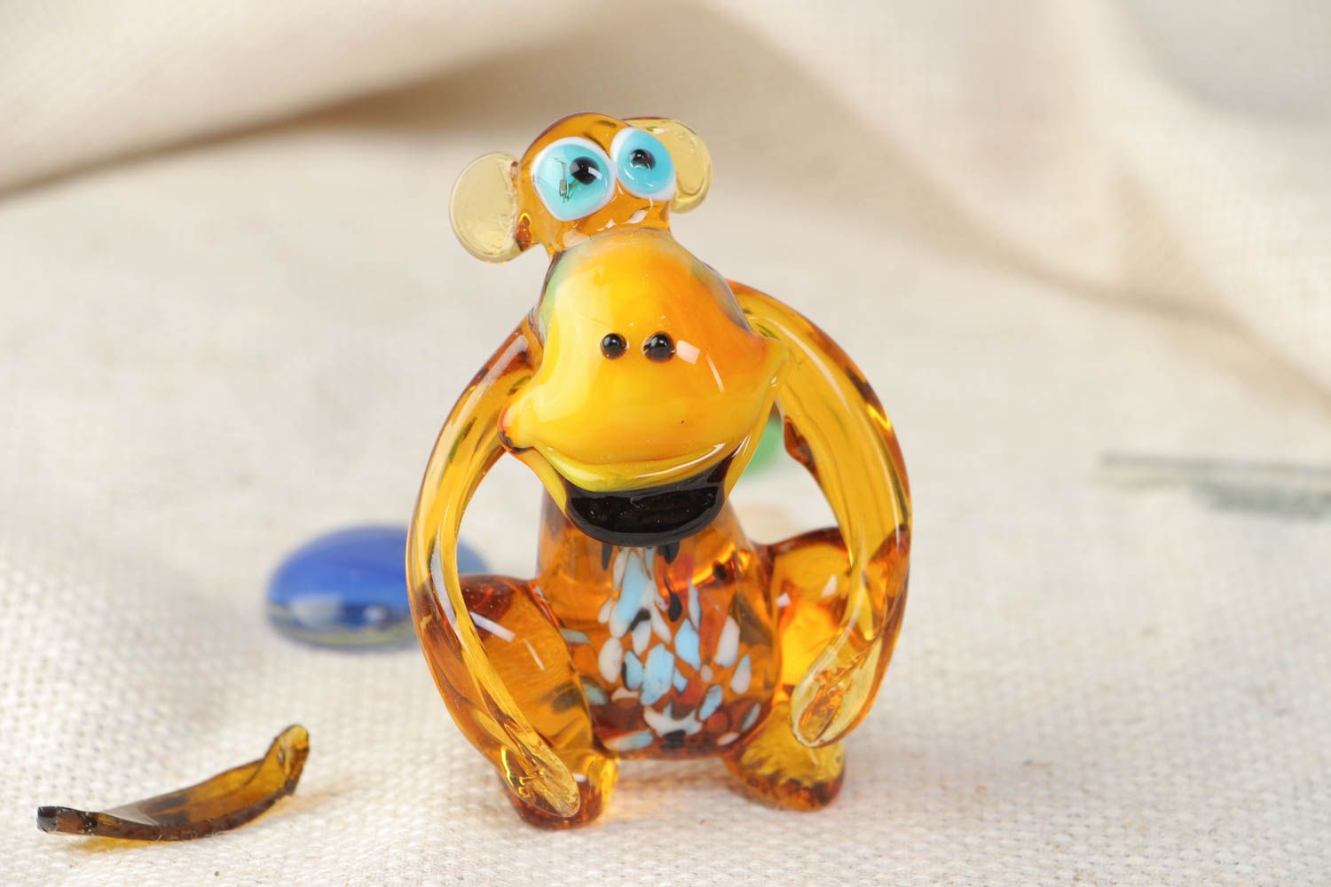 Handmade collectible lampwork glass miniature animal figurine of yellow monkey photo 1