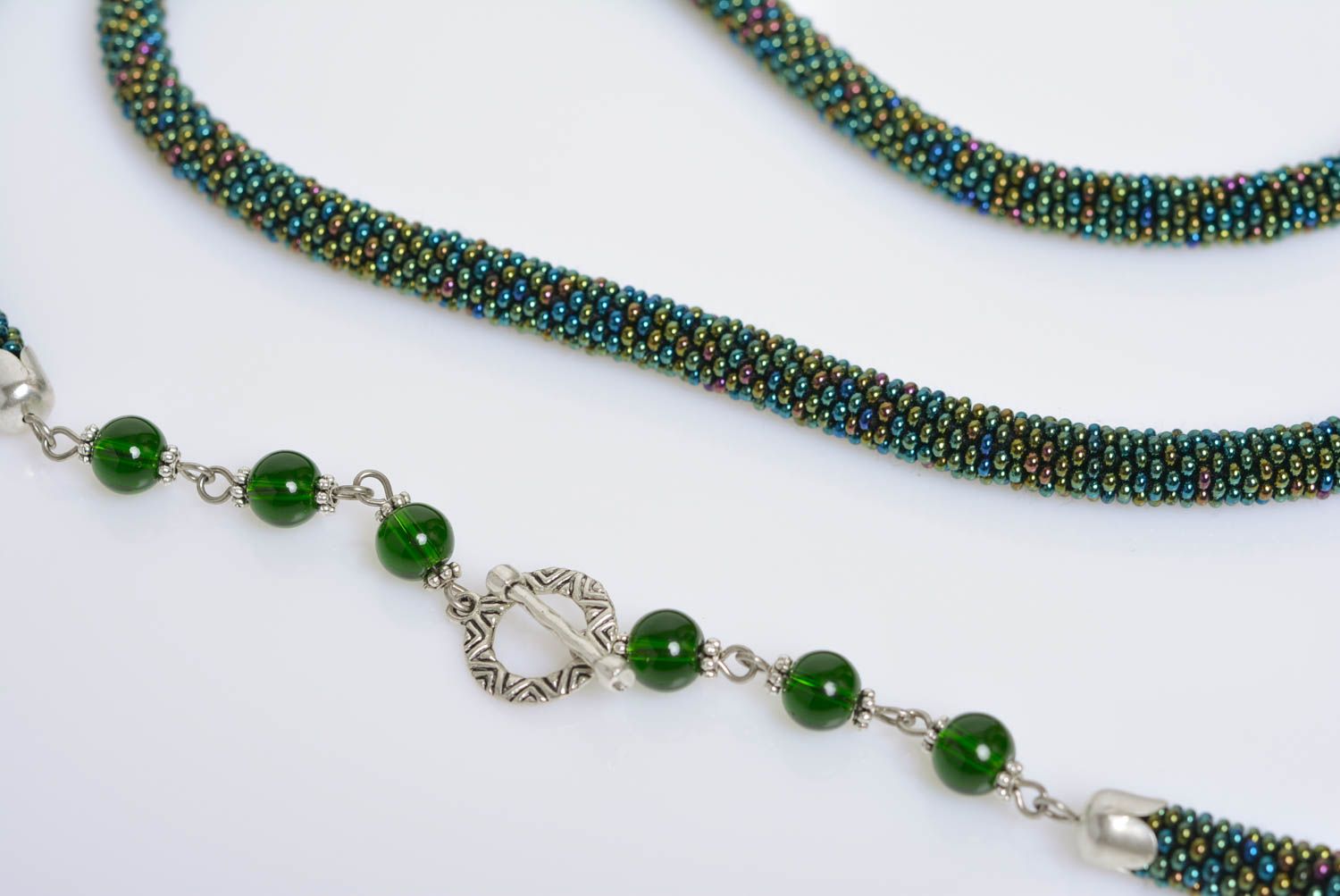 Collier lariat en perles de rocaille fait main vert original bijou transformable photo 3
