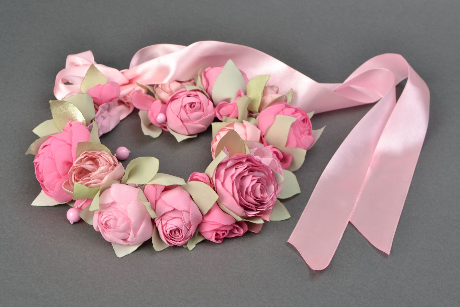 Pink head wreath with ribbons photo 1