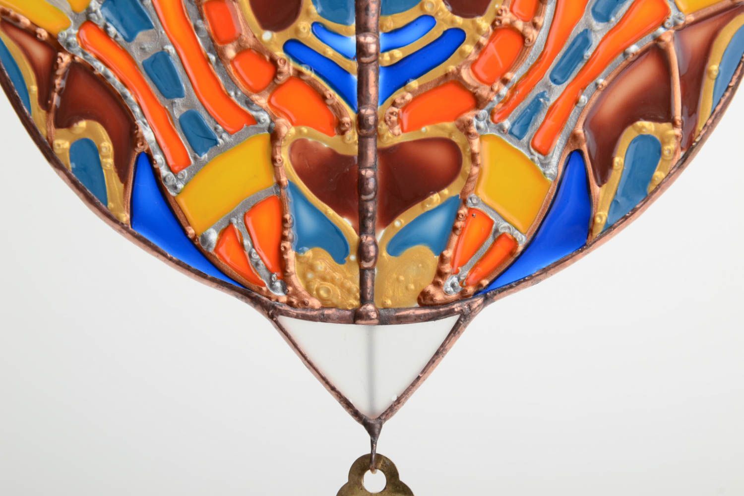 Витражная подвеска ангел ручной работы авторская красивая цветная для дома фото 3