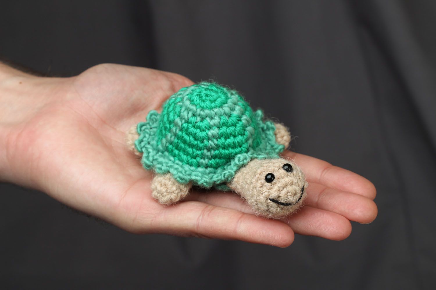 Jouet mou tortue tricotée main  photo 4