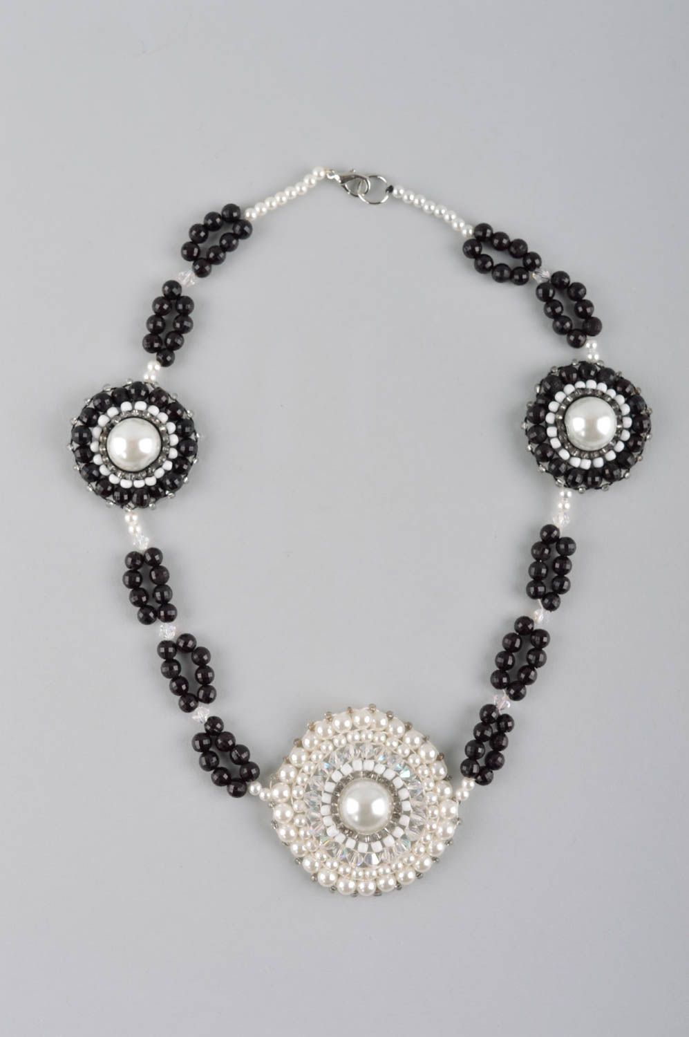 Collar hecho a mano de perlas color negro regalo original collar de moda foto 2