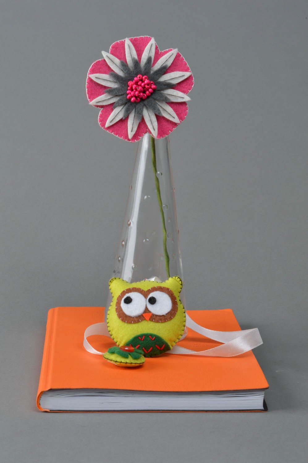 Colorful handmade designer felt fabric soft bookmark toy owl photo 1