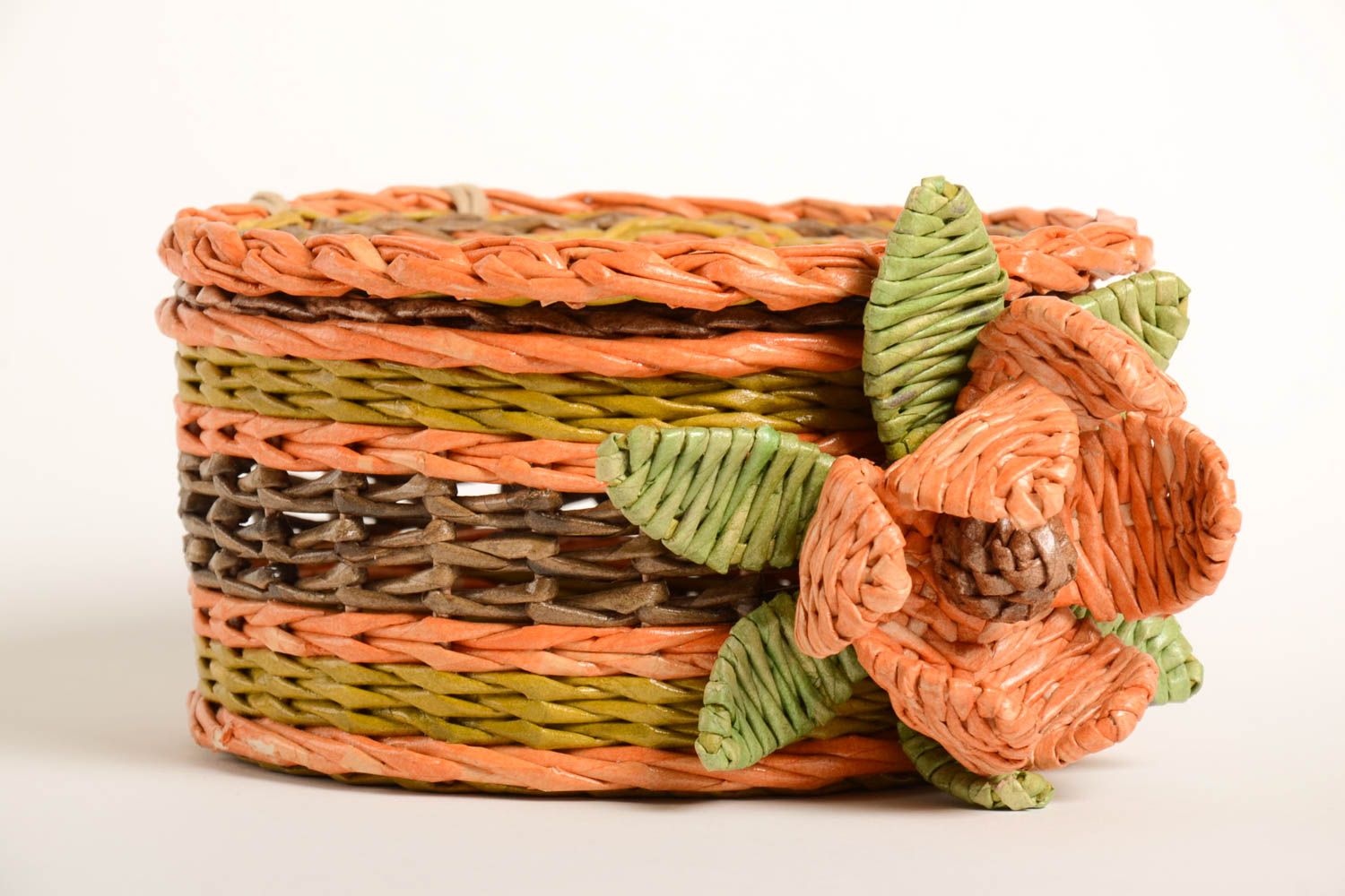 Handmade woven bread basket unusual lovely accessory interesting kitchen utensil photo 2