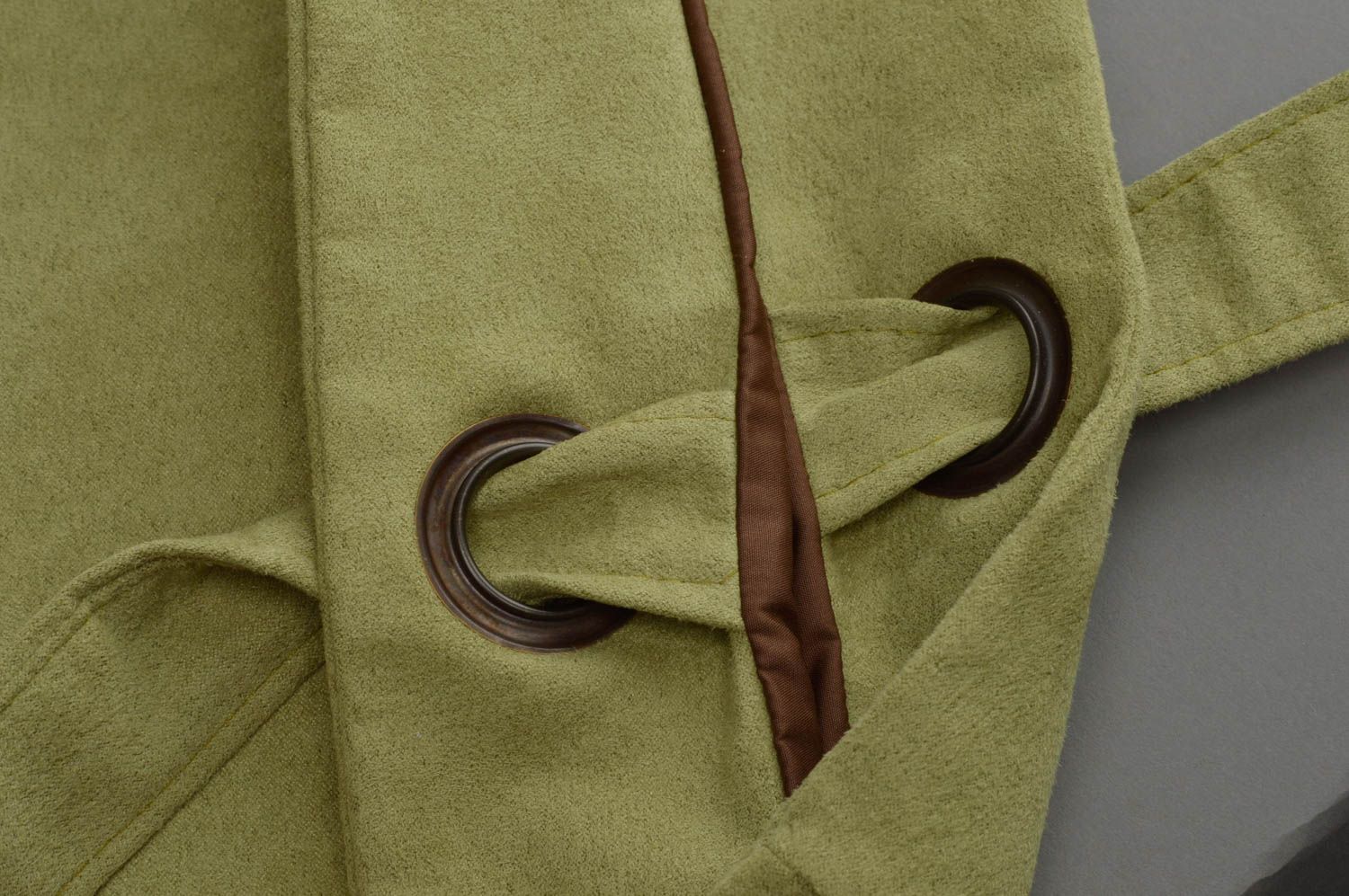 Светло зеленая женская тканевая сумка ручной работы с внутренним карманом фото 4