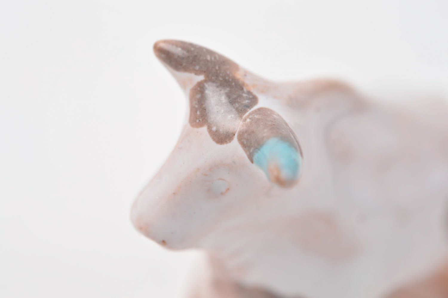 Figurine taureau Statuette miniature fait main argile peinte Déco maison photo 10