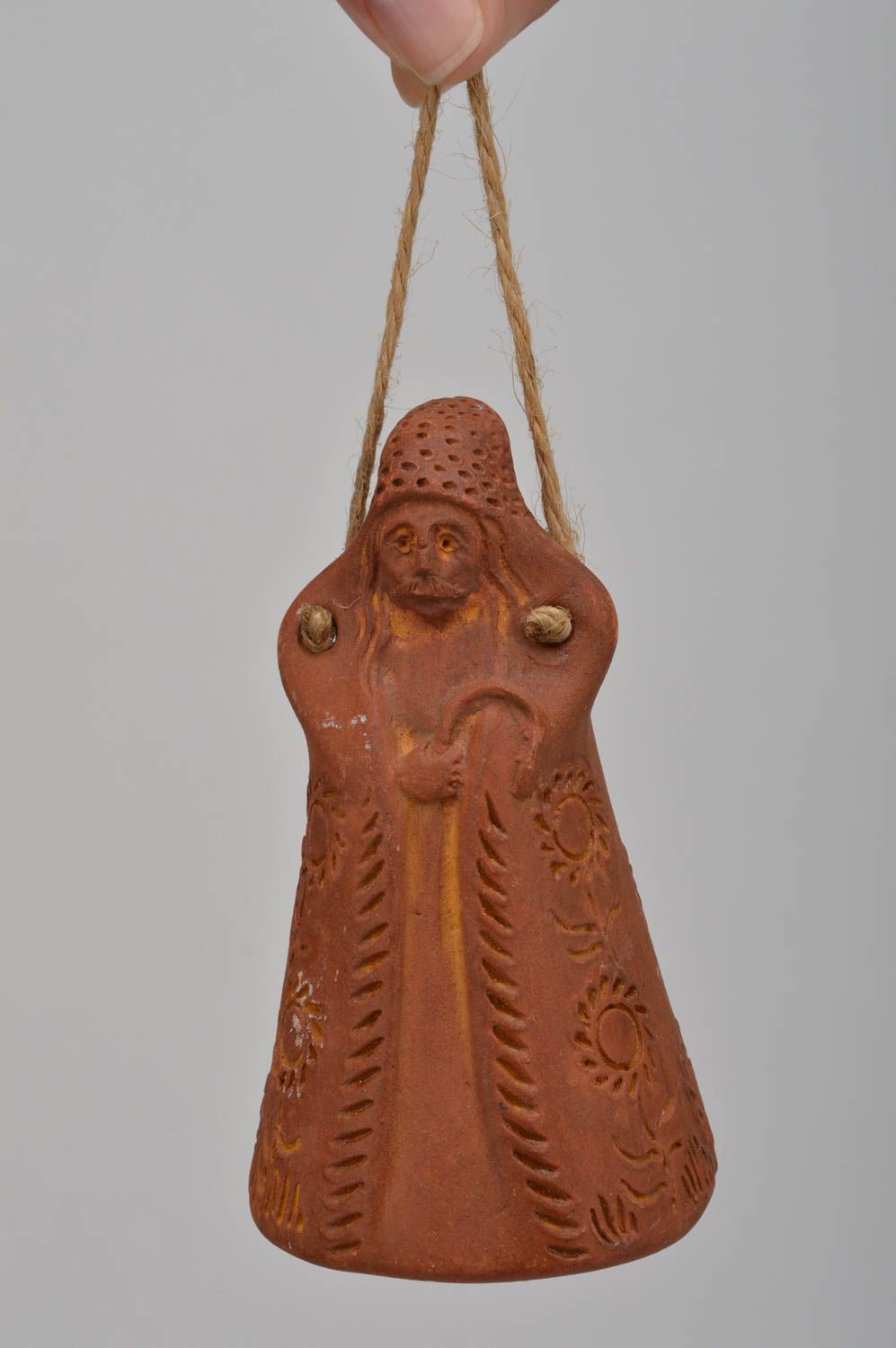 Carillon à vent décoratif original en argile rouge berger ethnique fait main photo 3