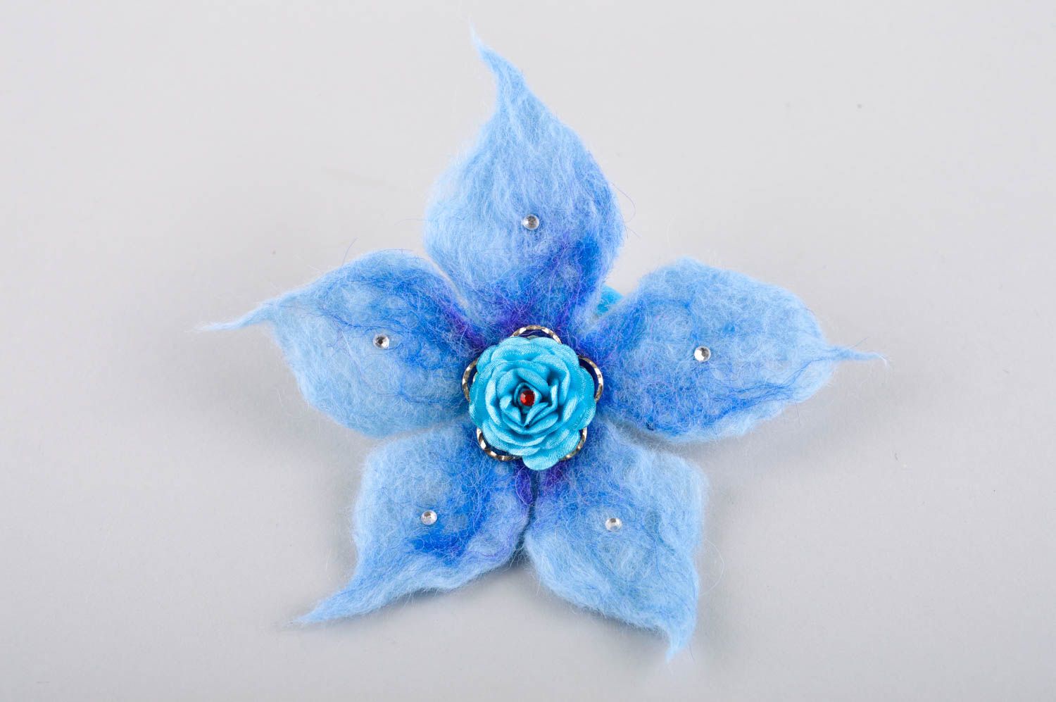 Élastique pour cheveux fait main Accessoire cheveux fleur bleue Cadeau femme photo 3