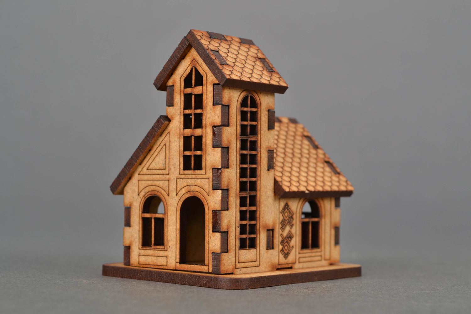 Maisonnette en bois jouet faite main villa photo 1