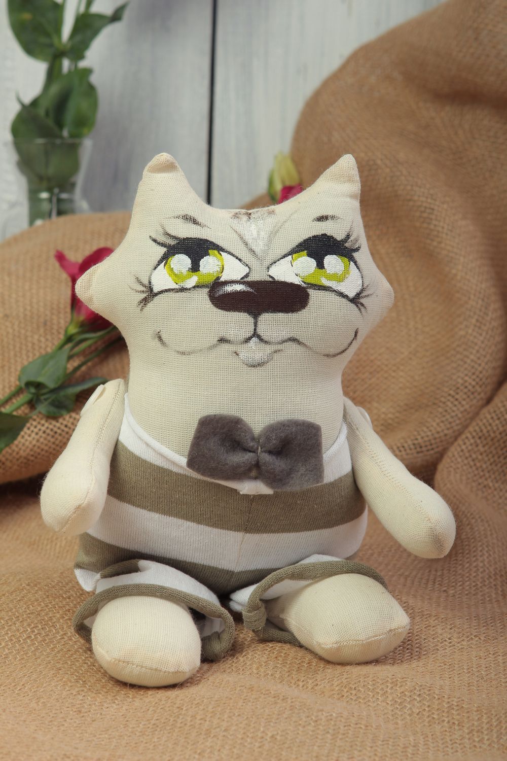 Juguete artesanal regalo para niño juguete original de tela Gato bonito  foto 1