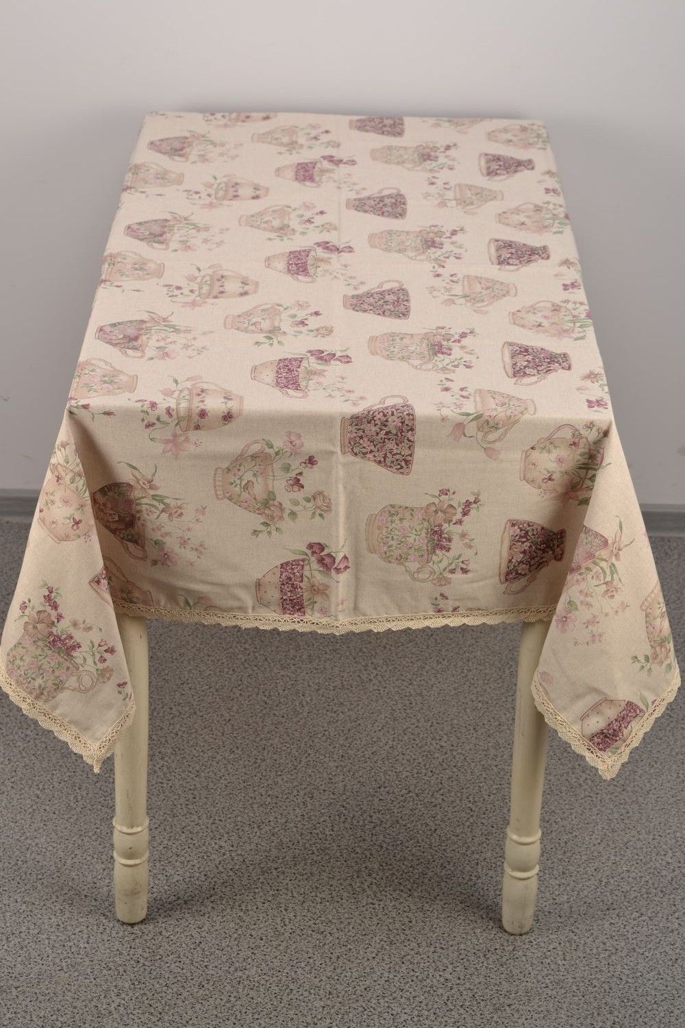 Nappe de table en tissu de coton et polyamide faite main avec dentelle photo 1