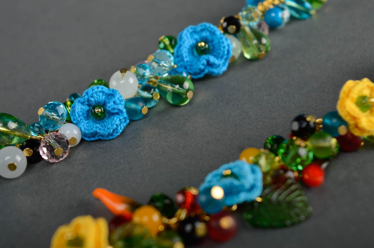 Bracelet fait main avec fleurs tricotées bleues fait main cadeau pour femme photo 5