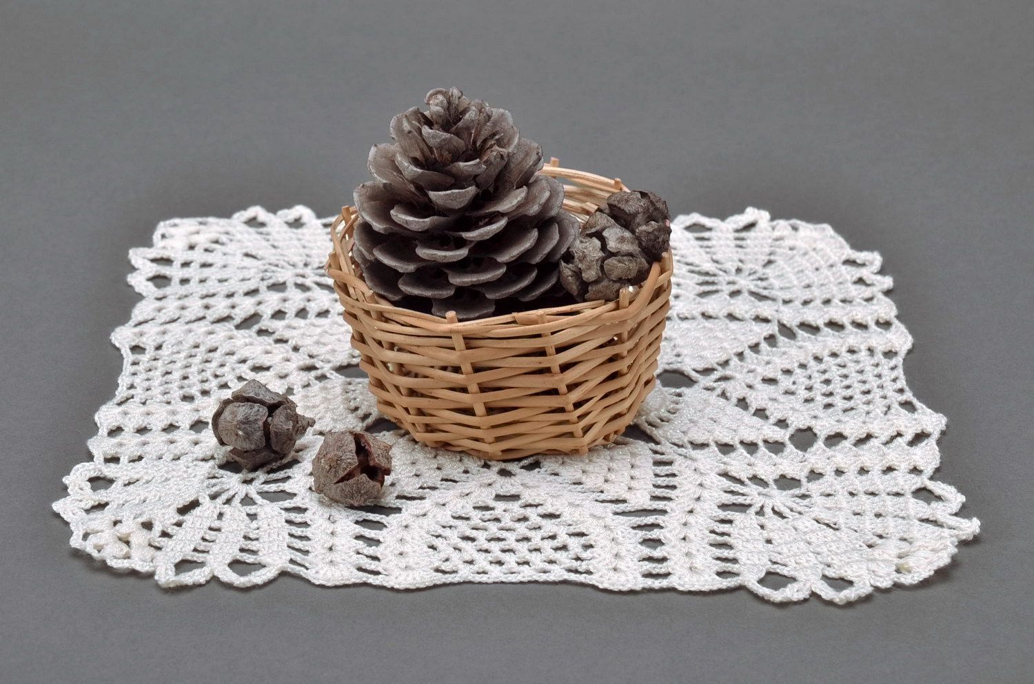 Serviette artisanale tricotée au crochet Motif floral photo 5