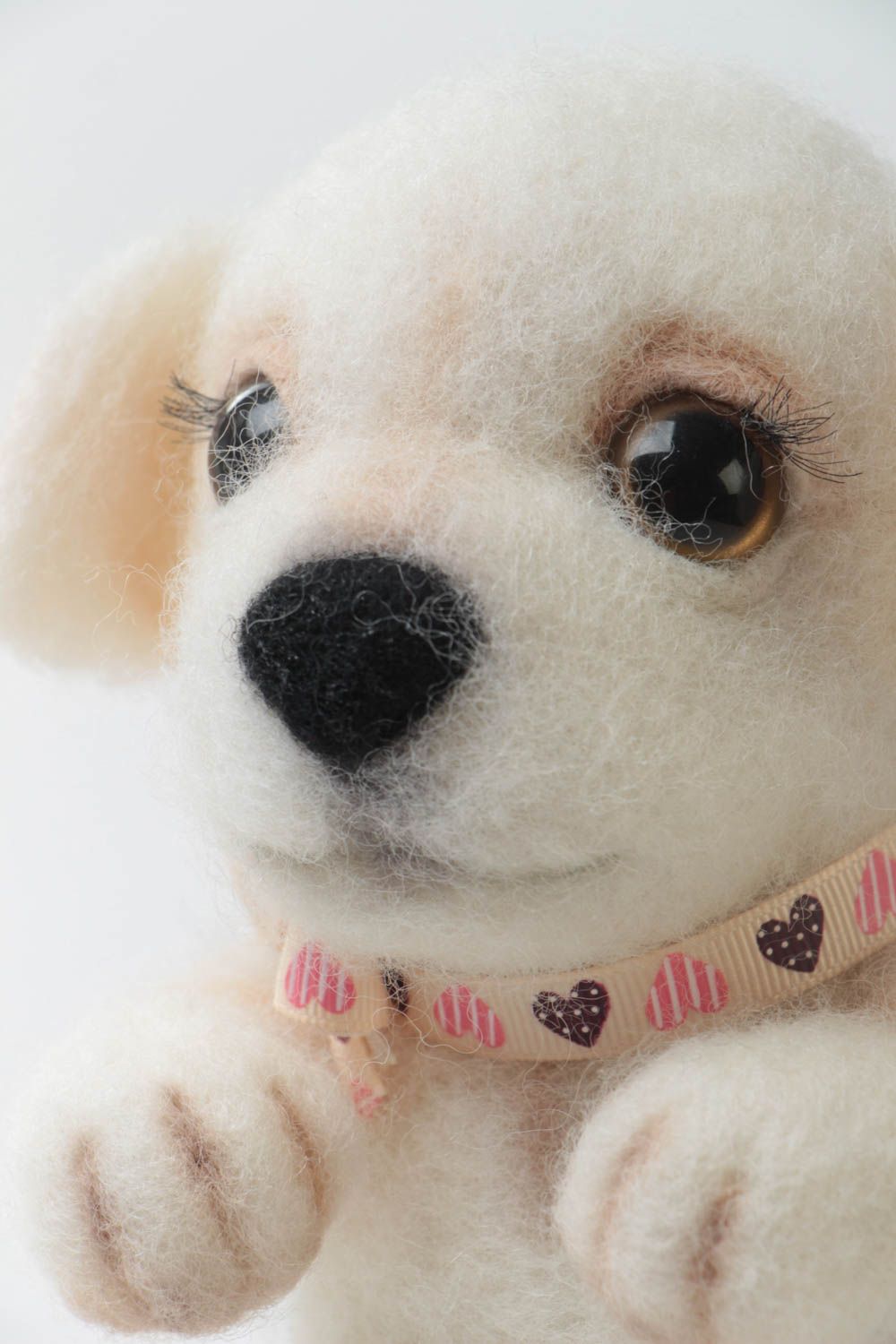 Jouet mou chien en laine feutrée fait main petit pour enfant décoratif photo 3