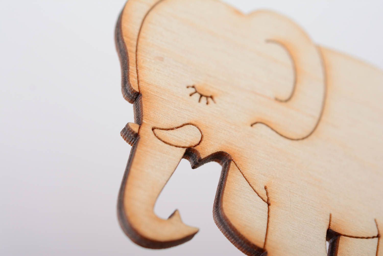 Silueta de madera para decorar Elefantito foto 5
