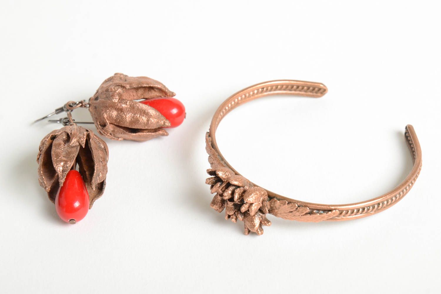 Stylish handmade copper bracelet copper earrings metal jewelry set designs photo 4