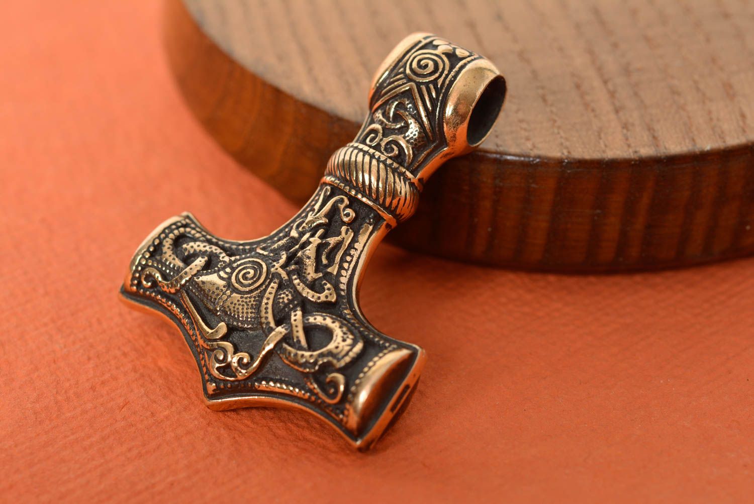 Beautiful handmade design bronze neck pendant or bracelet charm Hammer of Thor photo 1