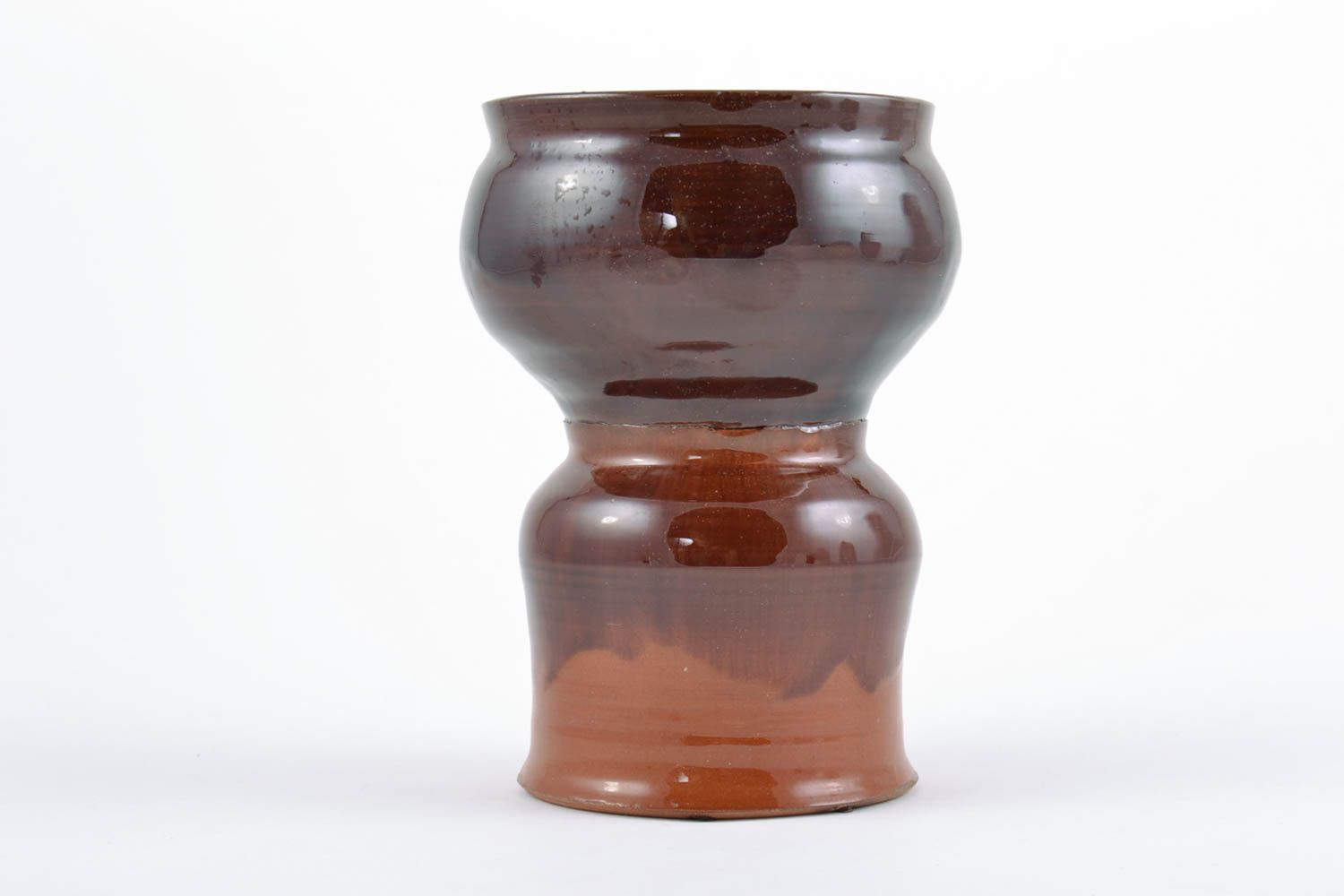Глиняная ваза для цветов необычной формы с покрытием глазурью ручной работы фото 2
