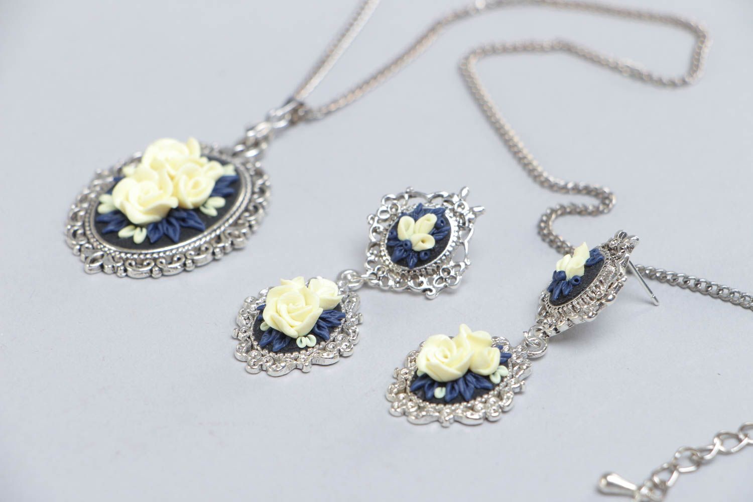 Handmade designer polymer clay jewelry set 2 items necklace and earrings Vanilla Roses photo 3