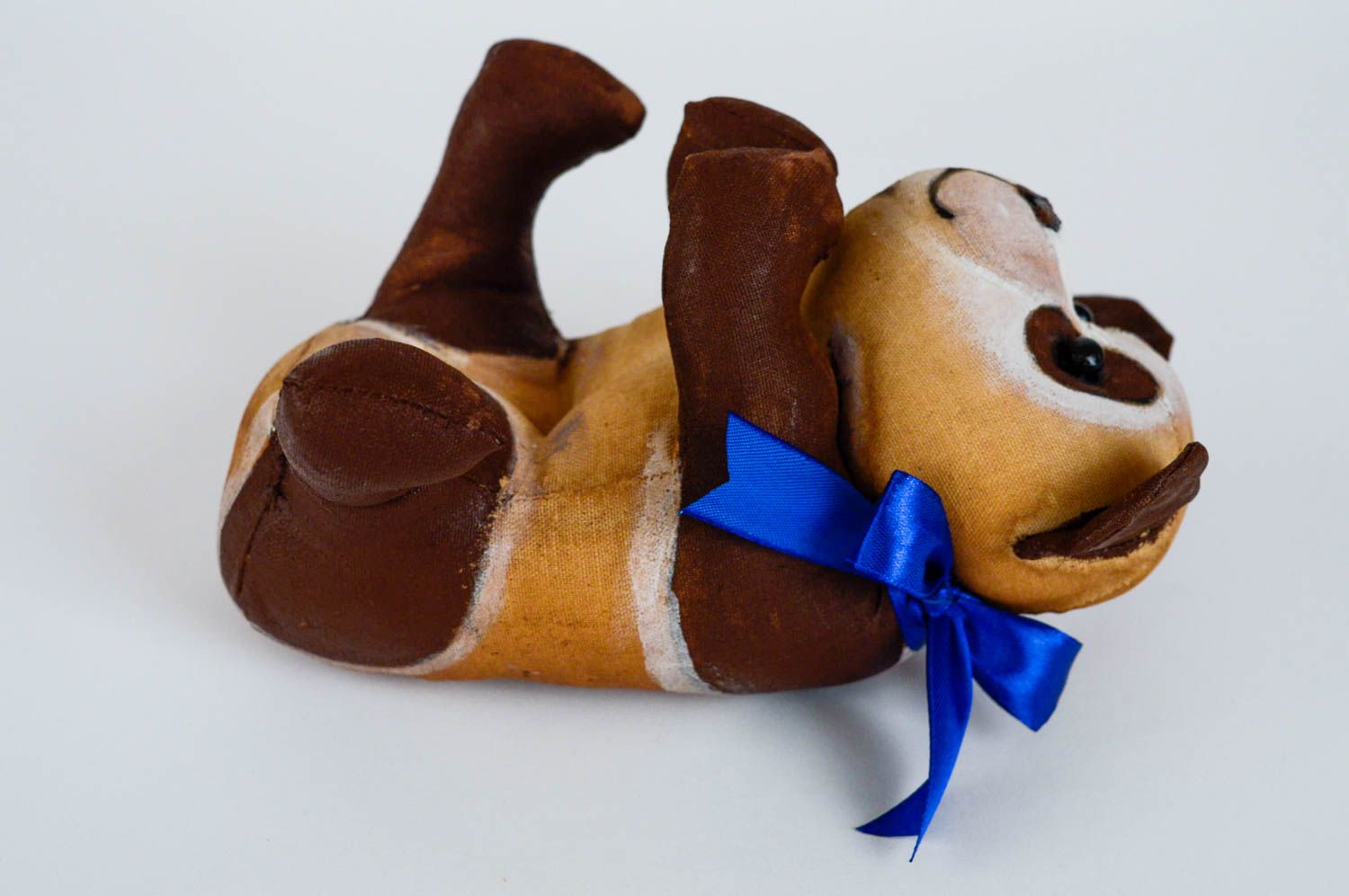 Мягкая игрушка панда из ткани ароматизированная с росписью ручной работы фото 1