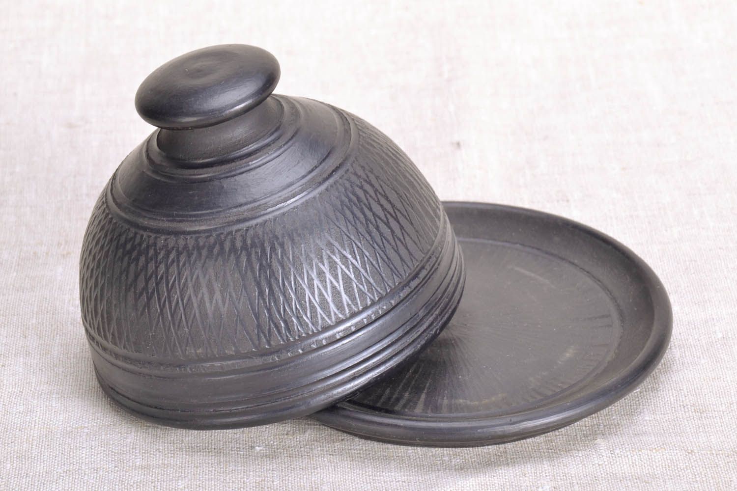 Butter plate made of black smoke ceramics photo 4