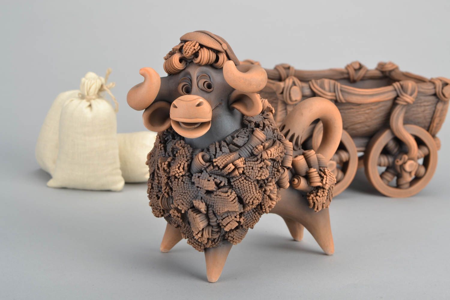 Homemade ceramic souvenir Taurus photo 1