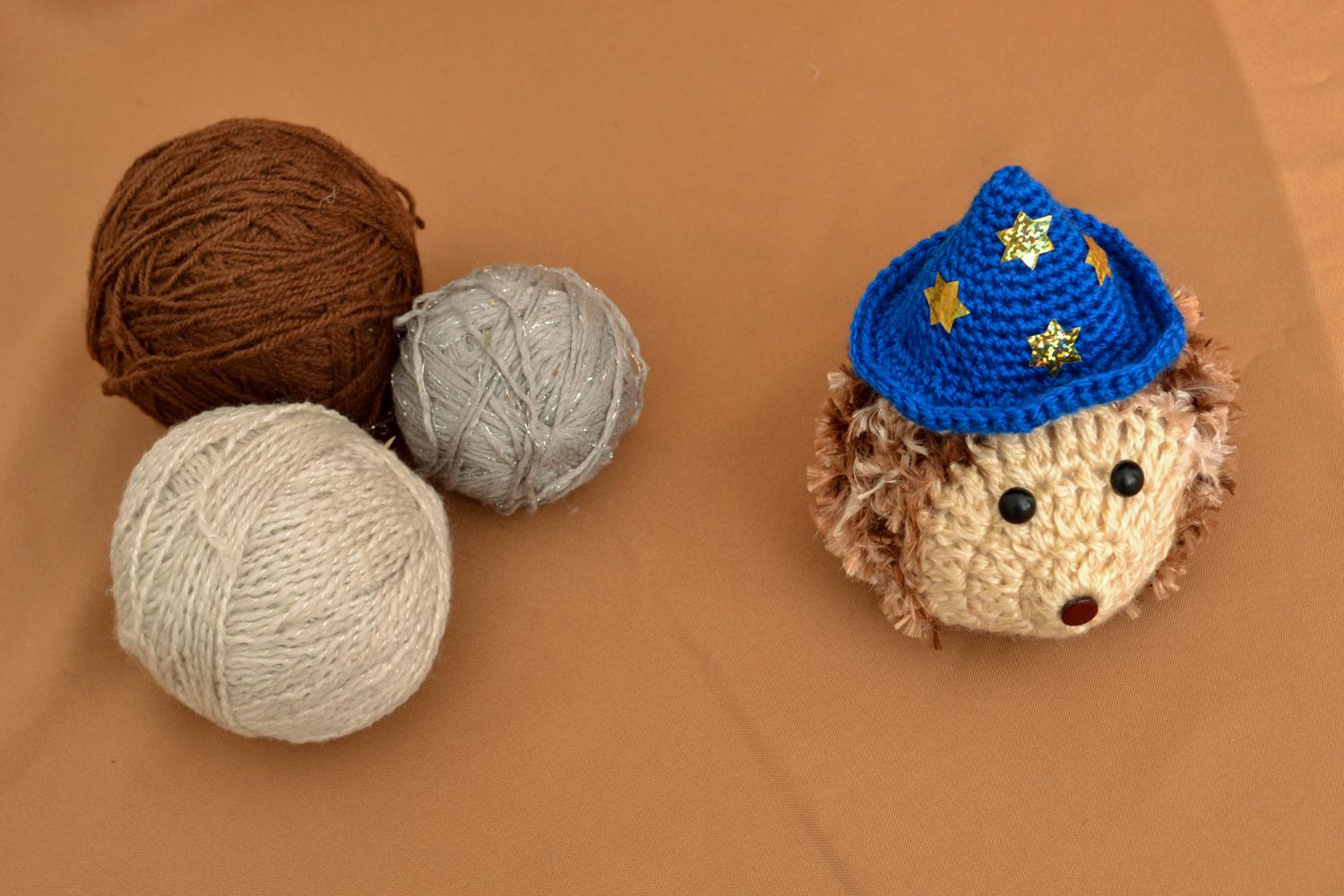 Crochet toy Hedgehog Magician photo 2