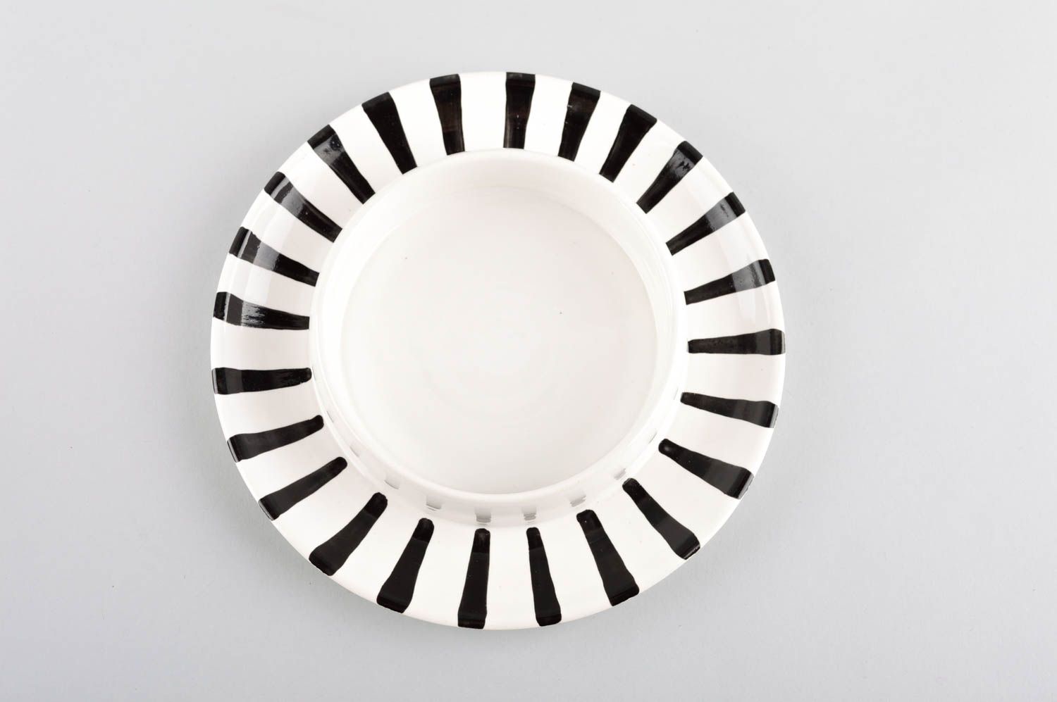 Кухонная посуда керамика ручной работы посуда для десертов пирожница яркая фото 4