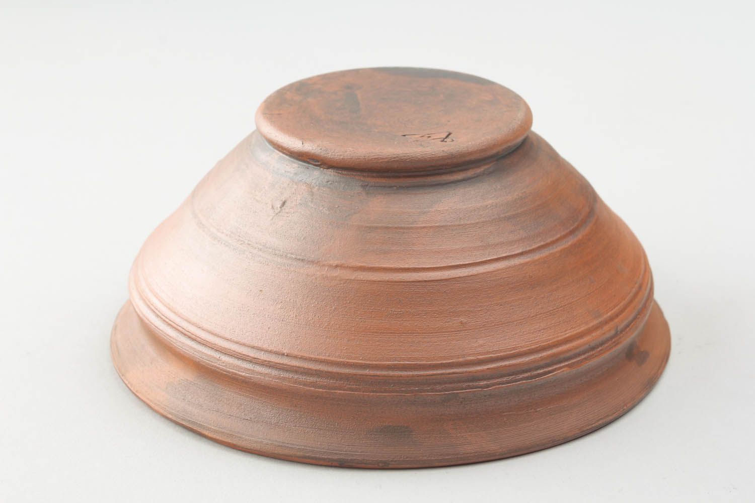 Bowl made of clay photo 4