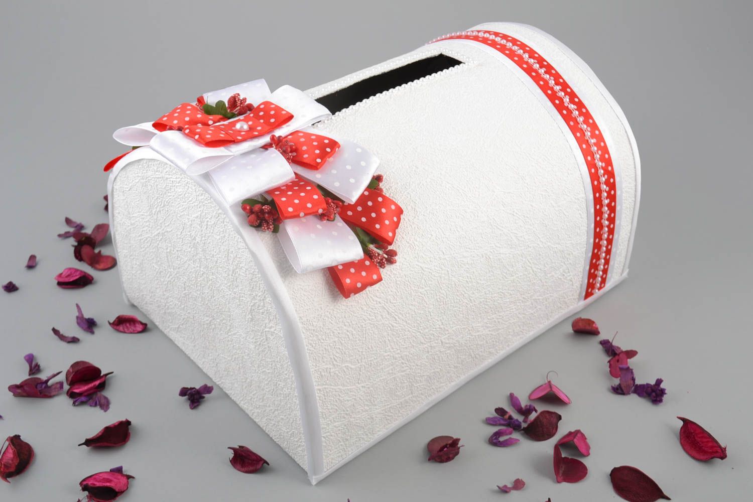 Boîte pour enveloppes de mariage en carton blanche avec rubans faite main photo 1