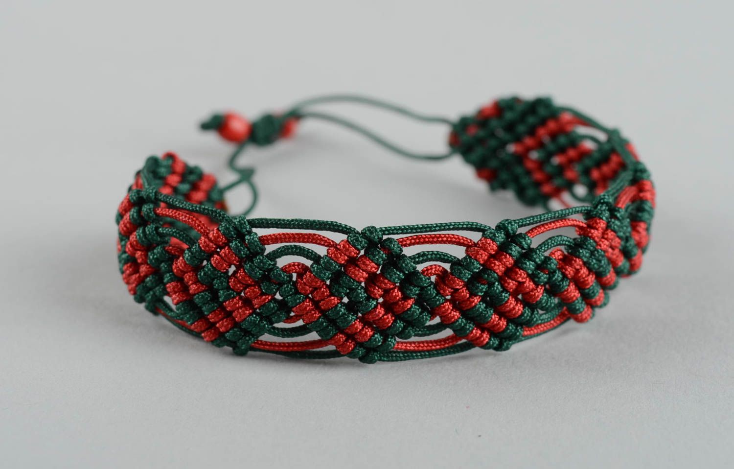 Bracelet textile Bijou fait main tressé en fils de nylon vert rouge Cadeau femme photo 5