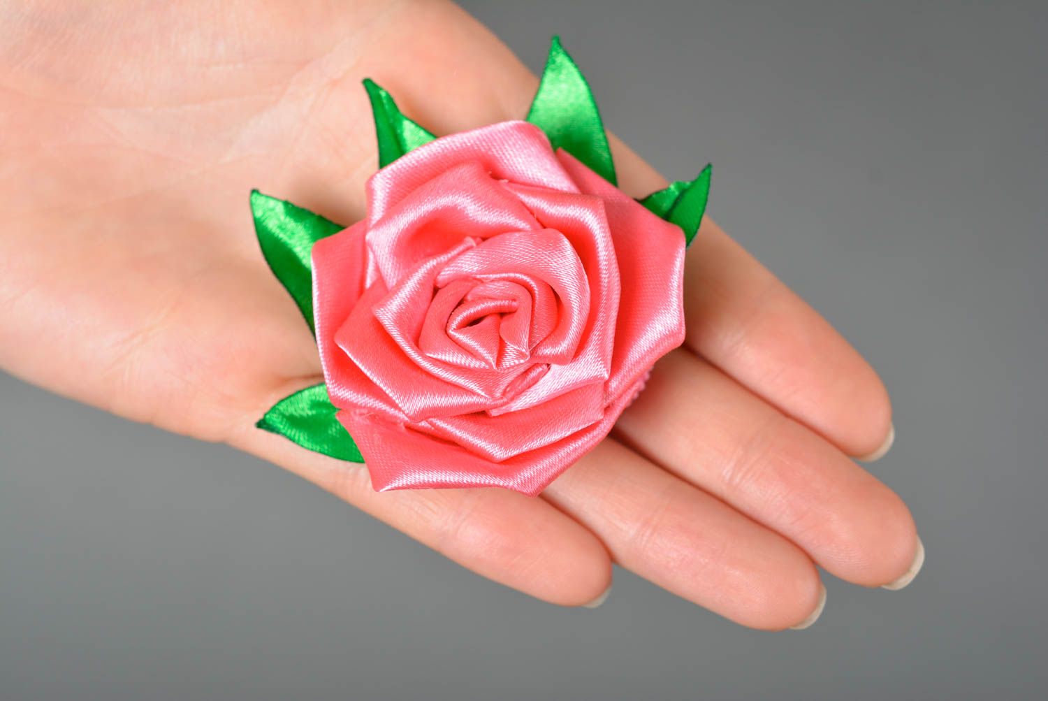Украшение ручной работы резинка для волос резинка с цветком розовая роза фото 3