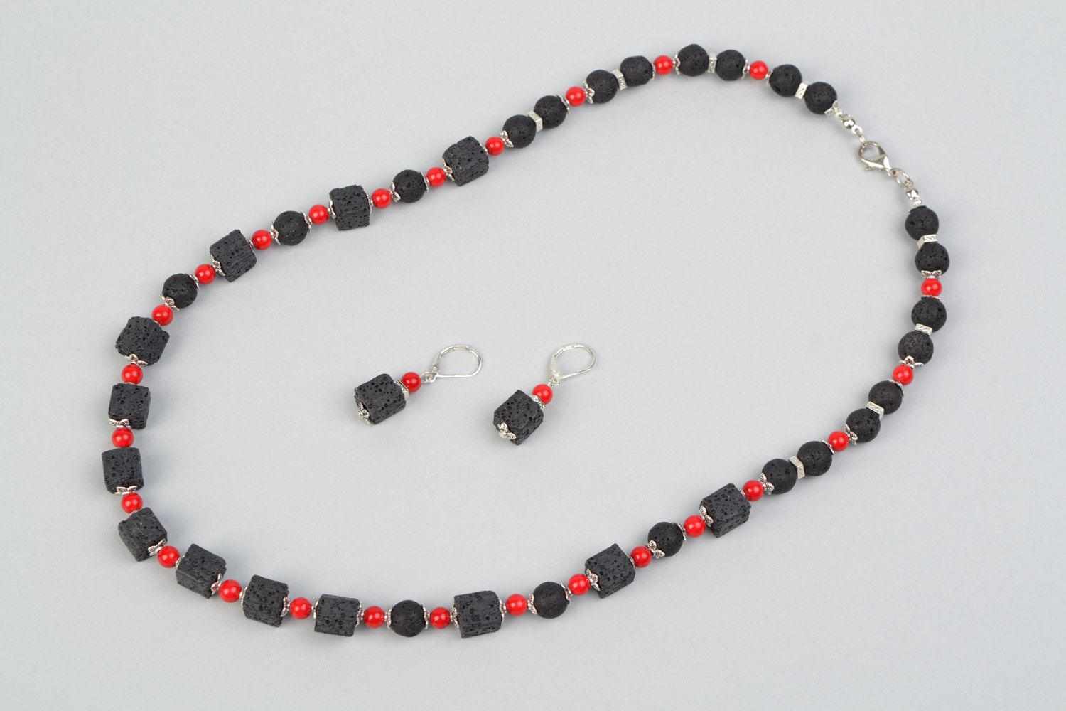 Handmade jewelry set with lava and coral 2 items necklace and dangling earrings photo 3