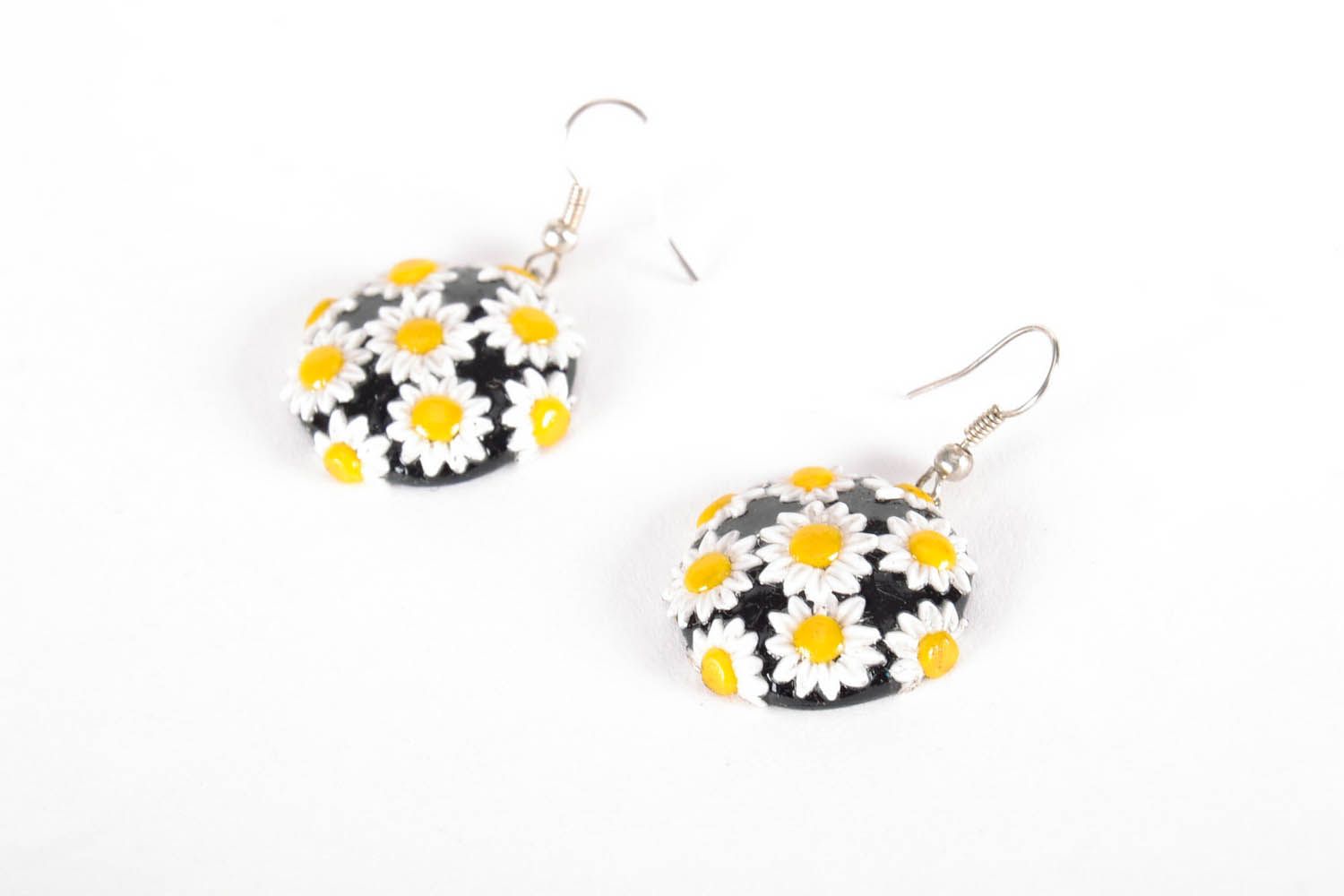 Large round earrings photo 1
