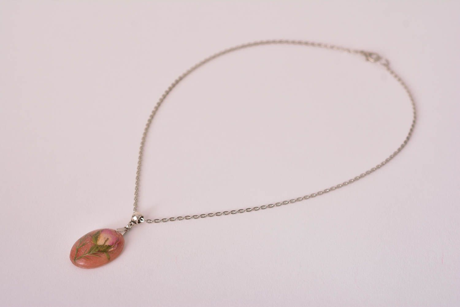 Stylish handmade flower pendant epoxy resin pendant with real flowers gift idea photo 2