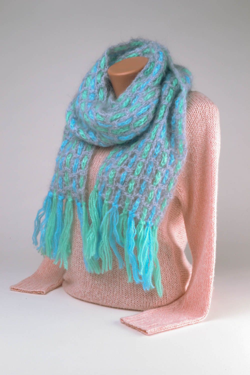 Beautiful crochet scarf photo 2
