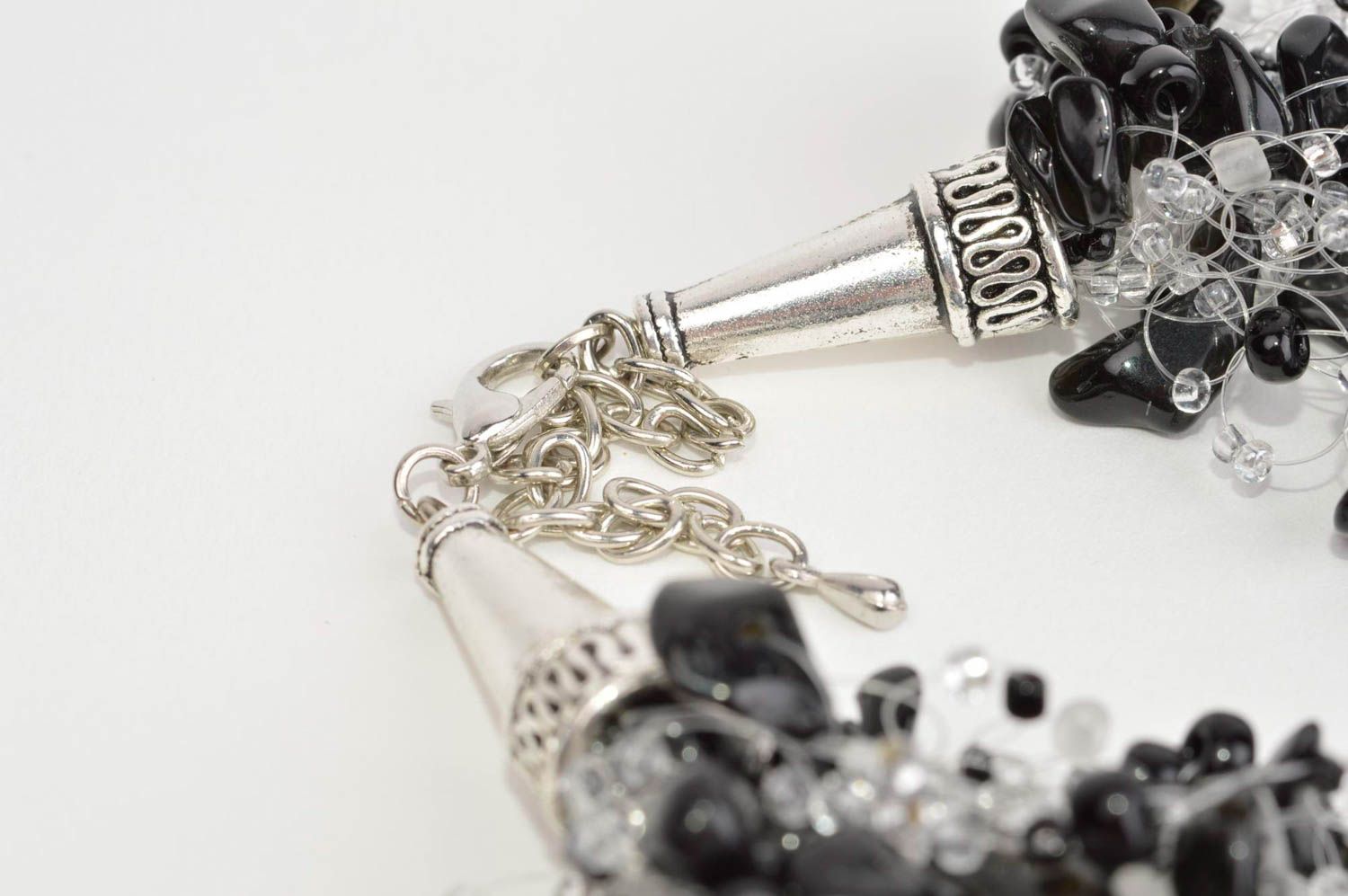 Collier en perles de rocaille Bijou fait main noir Accessoire femme cadeau photo 4