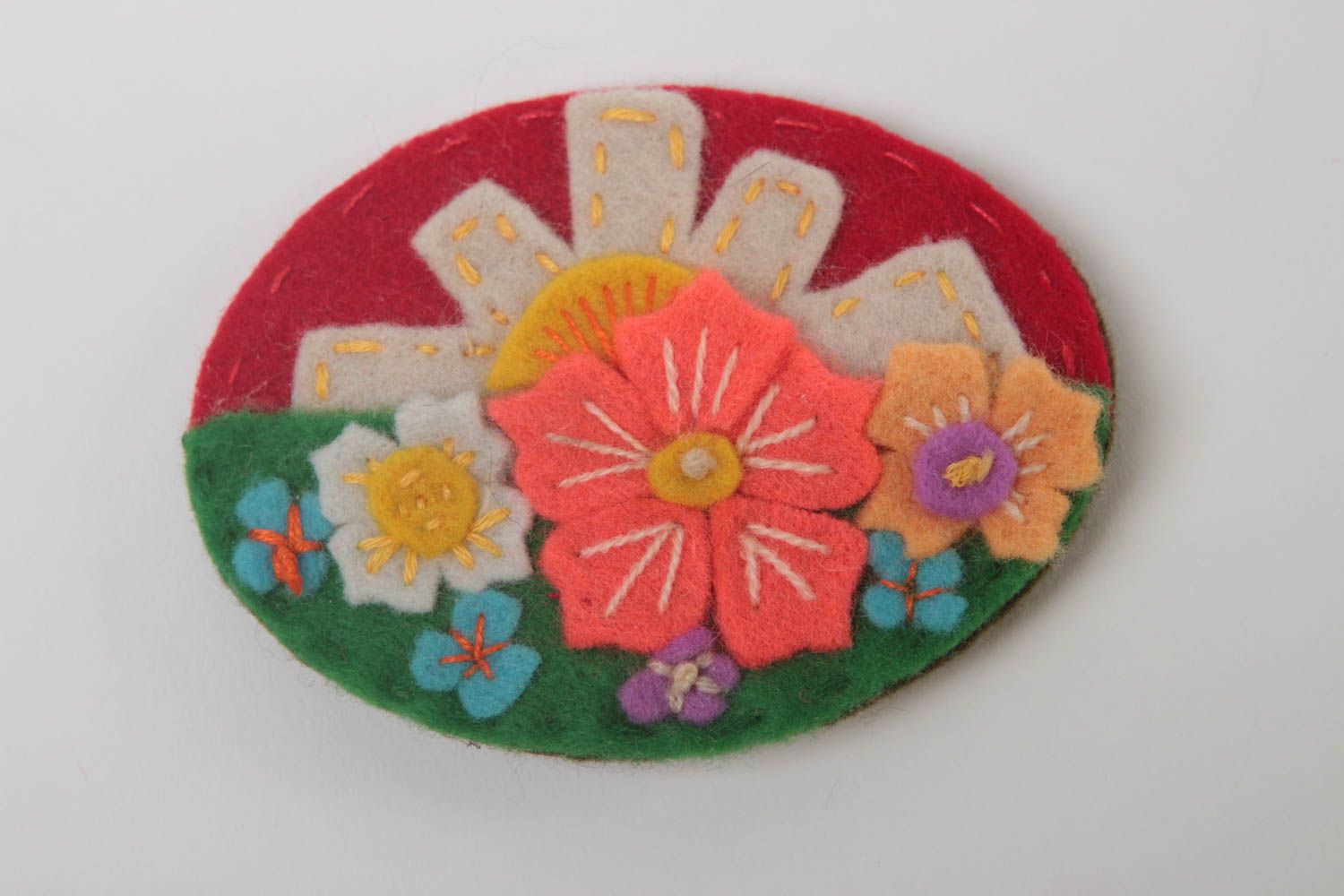 Grosse broche Bijou fait main ovale en feutre florale originale Cadeau femme photo 2