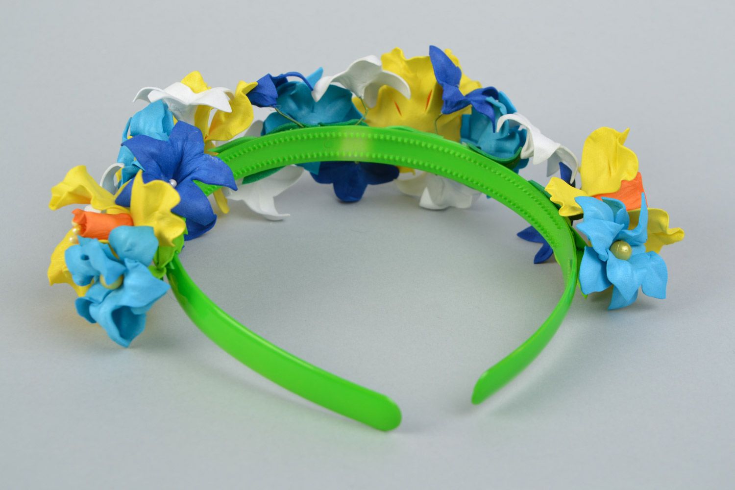Handmade tender designer floral headband with plastic suede narcissus  photo 5