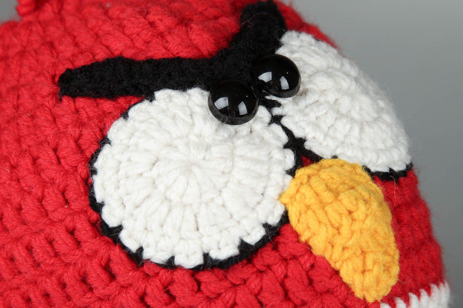 Bonnet oiseau rouge tricoté à la main photo 5