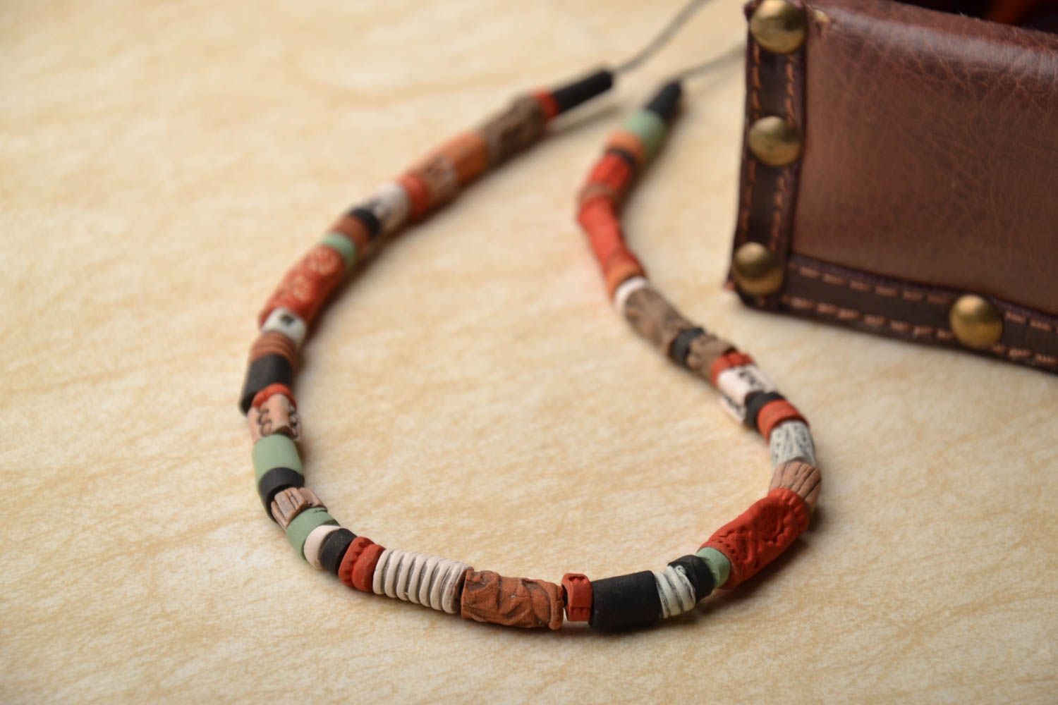 Colorful bead necklace photo 1
