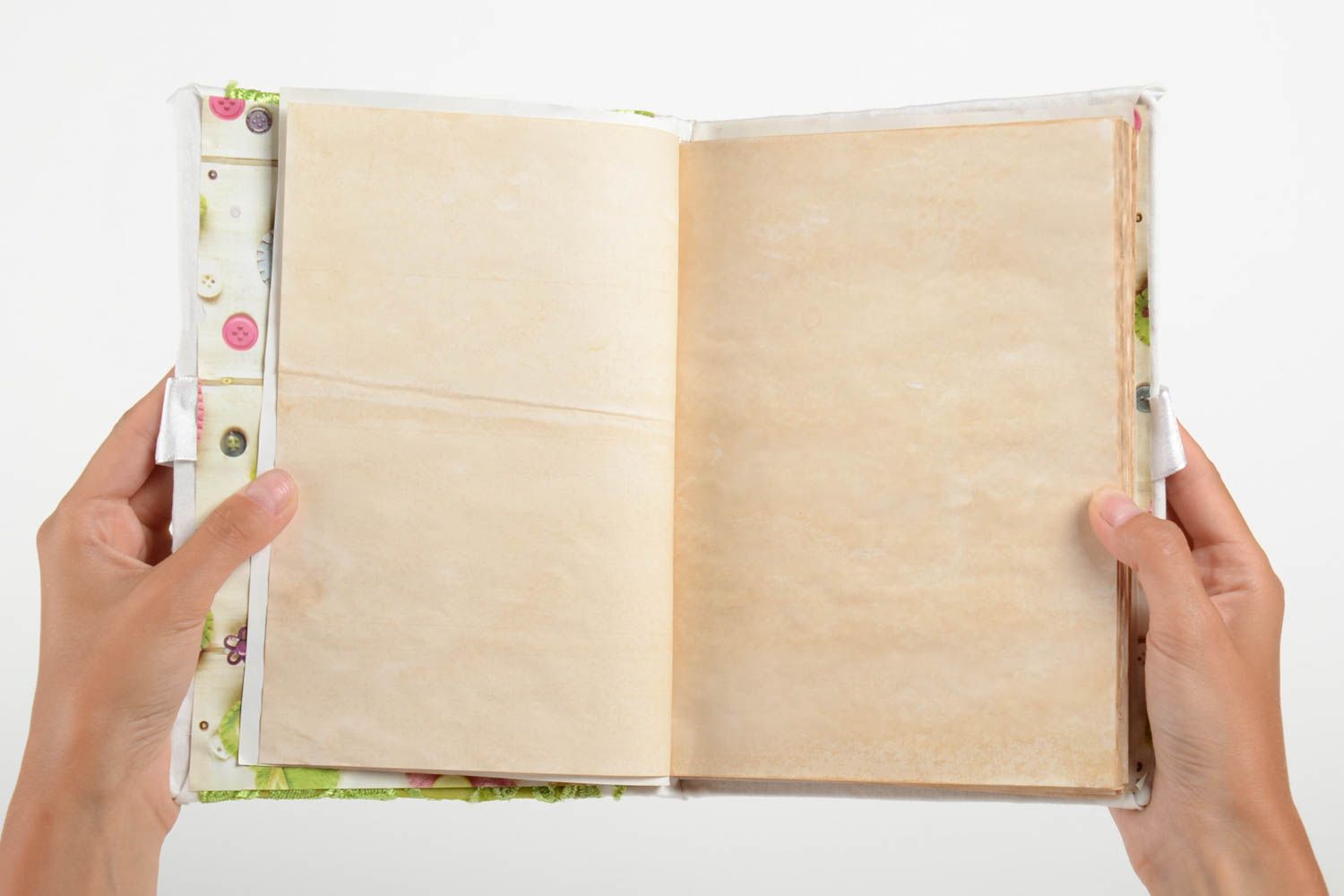 Оригинальный блокнот ручной работы с тканевой обложкой красивый на 60 страниц фото 5