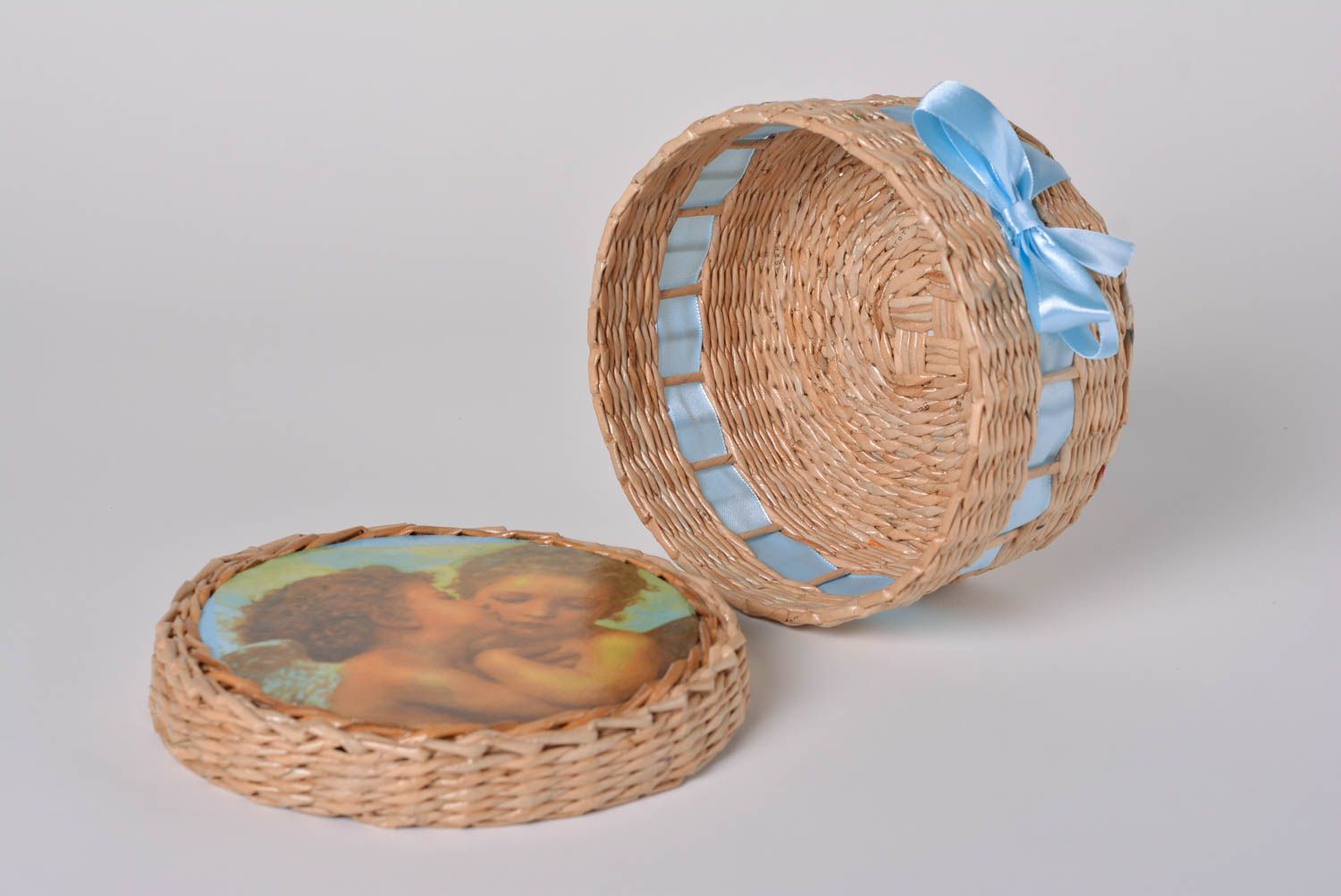 Unusual handmade paper basket woven newspaper basket home design gift ideas  photo 4