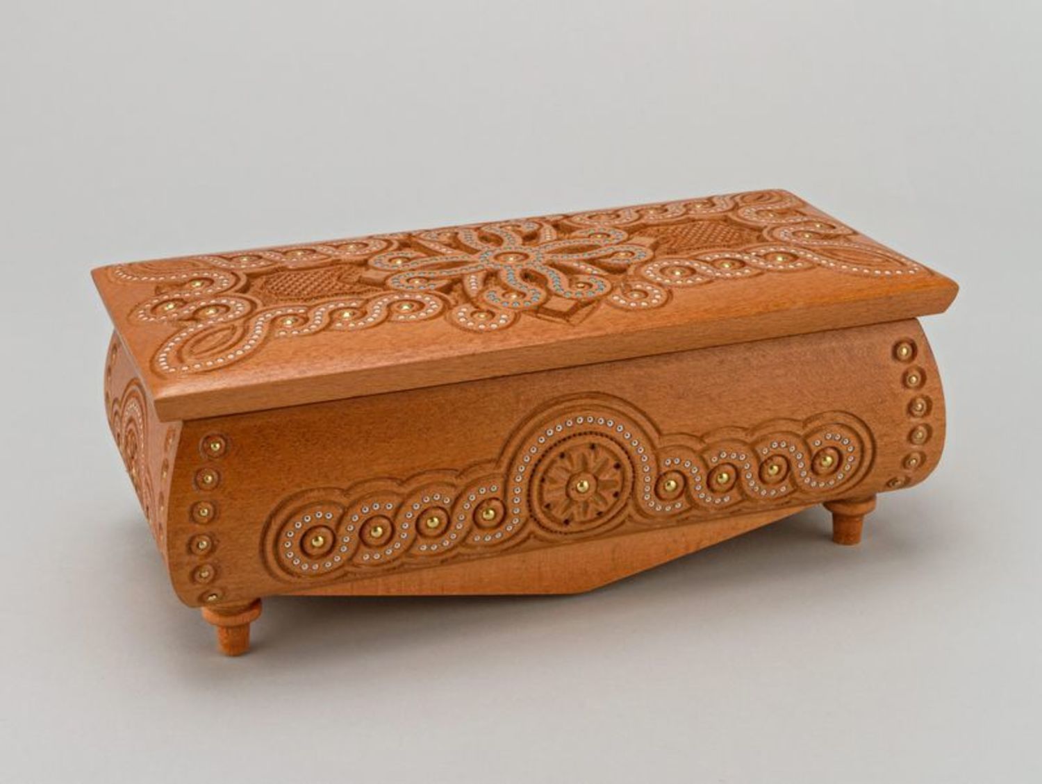 Carved box with inlay photo 2