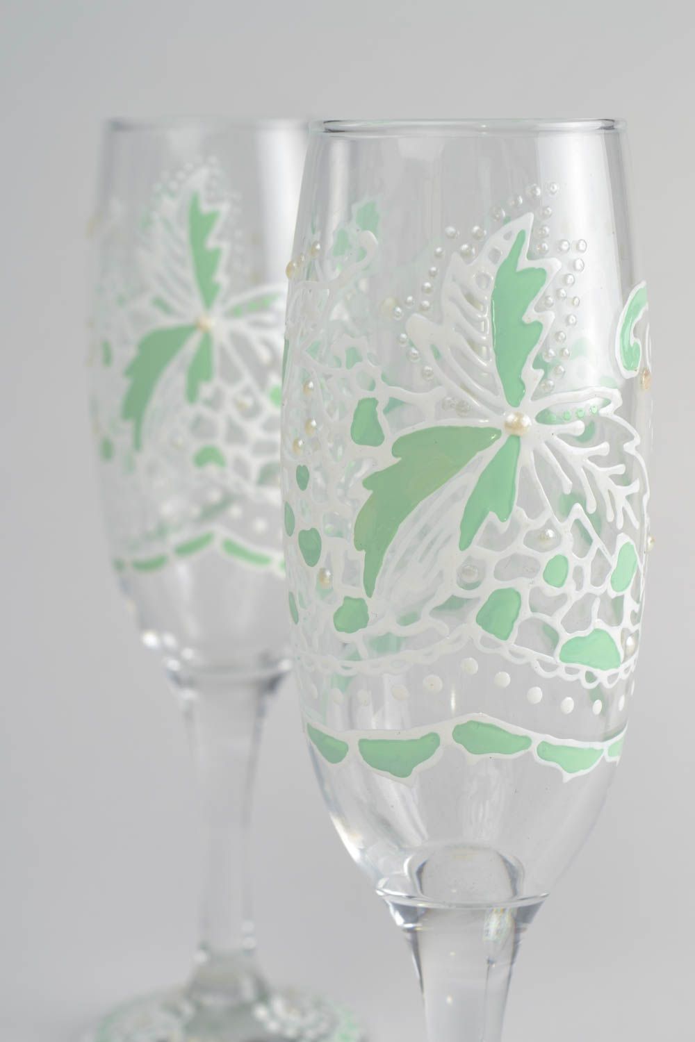 Handmade decorative wedding champagne glasses with tender painting 2 items photo 4