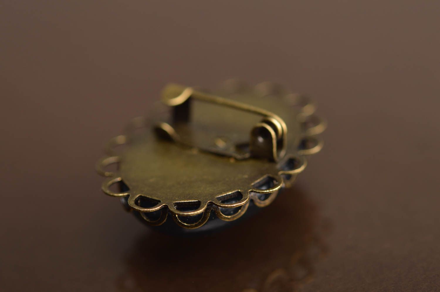 Broche ovale support en métal avec pierre naturelle belle originale faite main photo 3