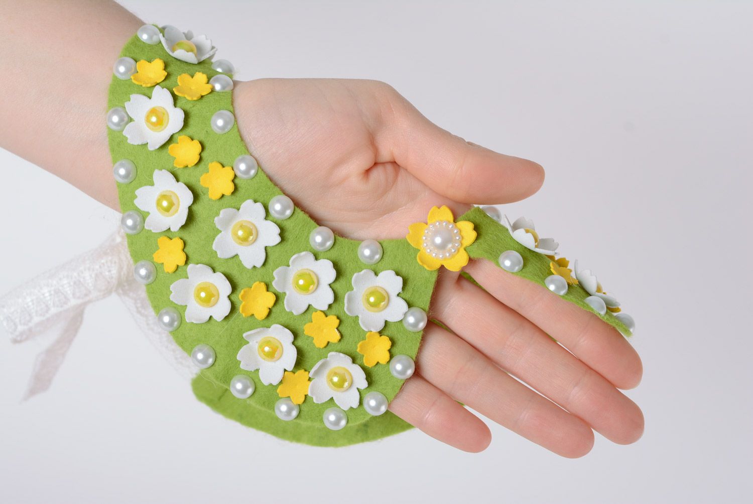 Women's handmade evening design felt flower necklace with beads photo 5