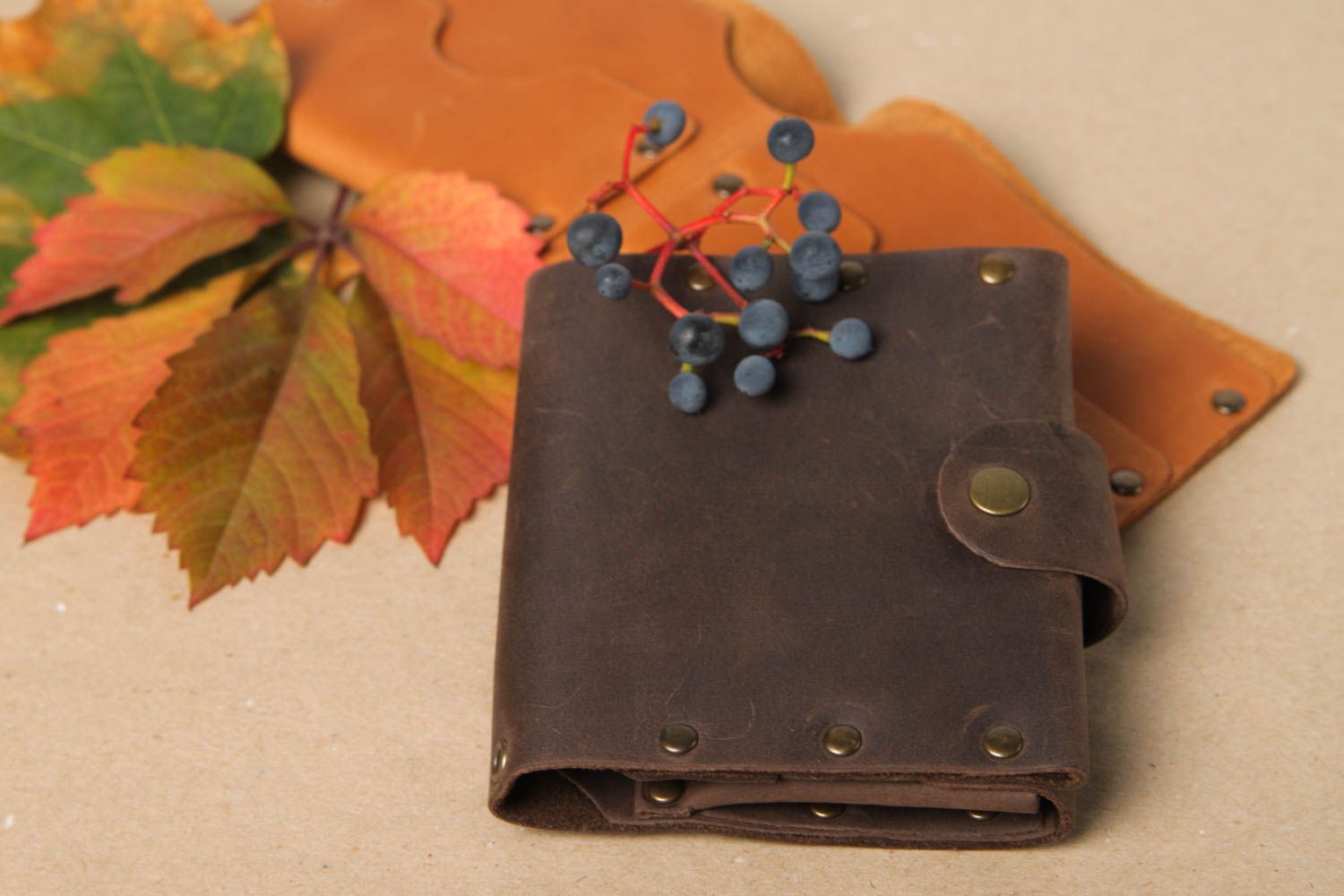 Stylish handmade leather purse designer accessories leather goods gift ideas photo 1