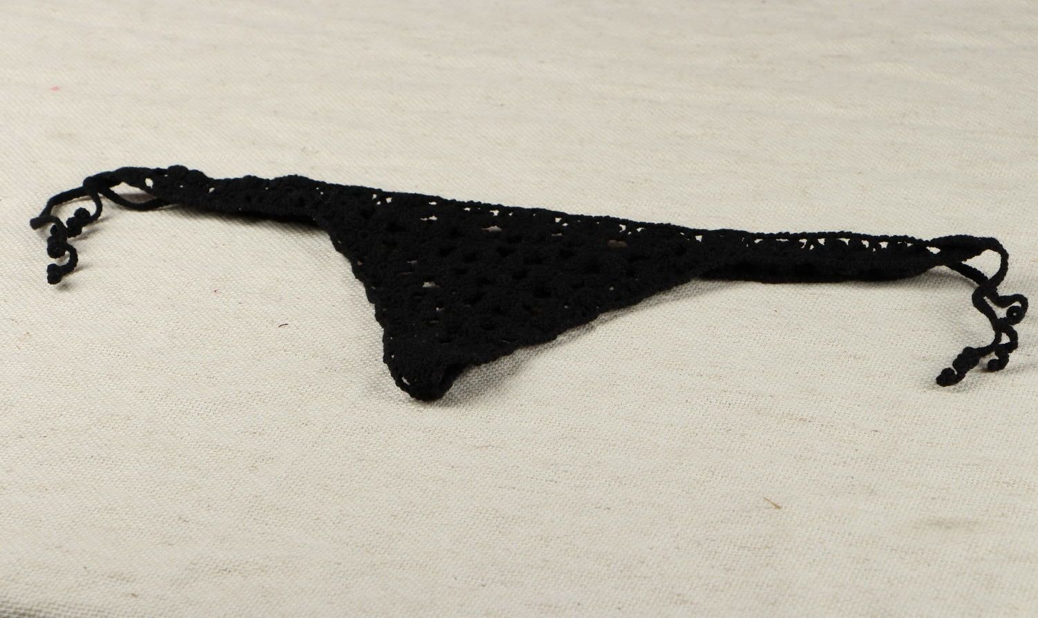 String noir tricoté au crochet fait main photo 2
